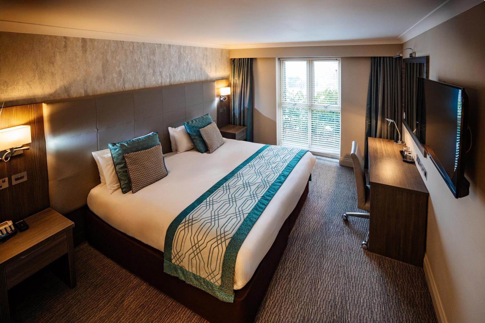Mercure Milton Keynes Hotel Exterior foto