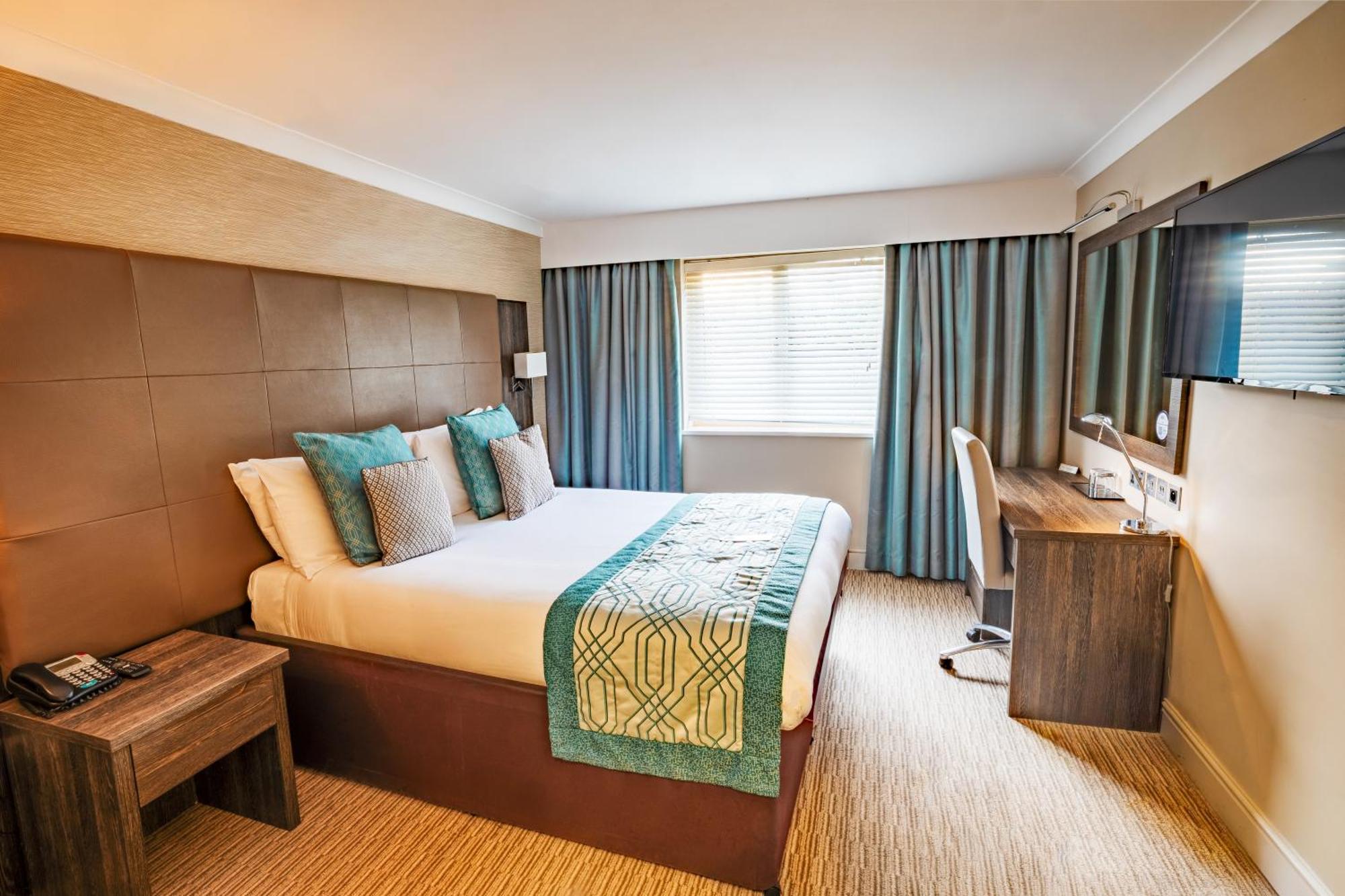 Mercure Milton Keynes Hotel Exterior foto